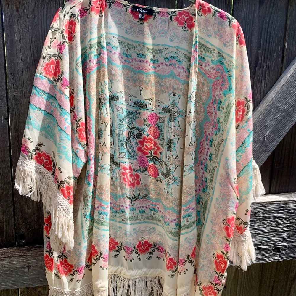 Colorful Spring women’s Kimono size large with Fringe